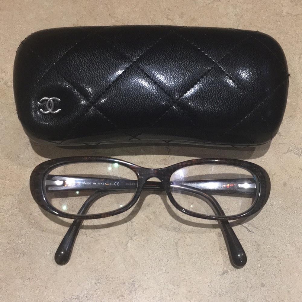 “Loved” Authentic Chanel tortoise frames